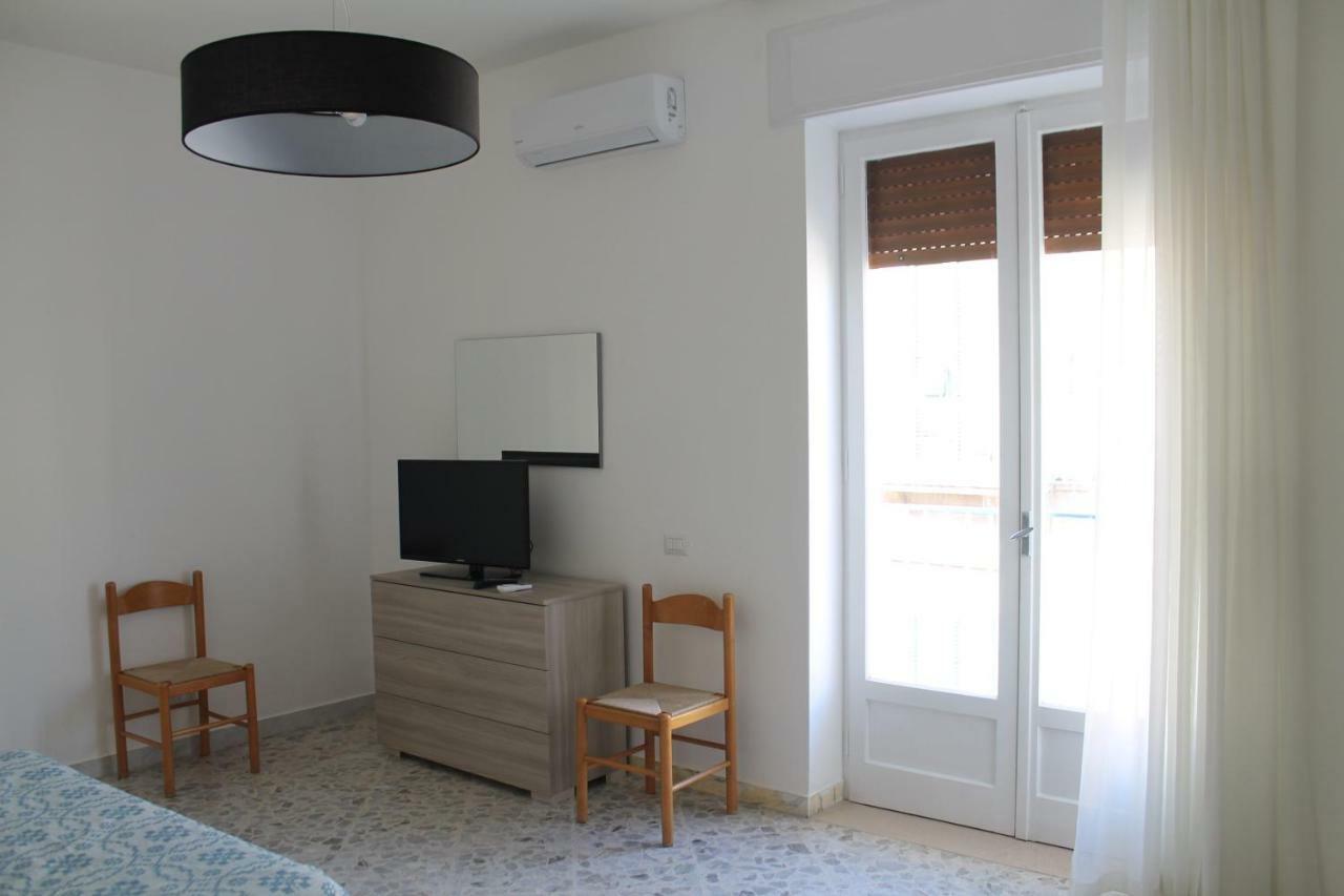 Casa Giali - Sea ​​View Home For Family Giovinazzo Bagian luar foto